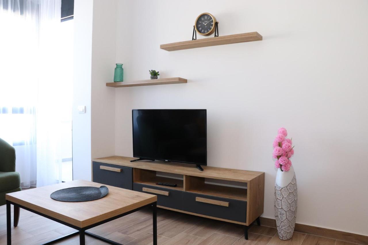 Eagles Apartments & Suites Ulcinj Kültér fotó