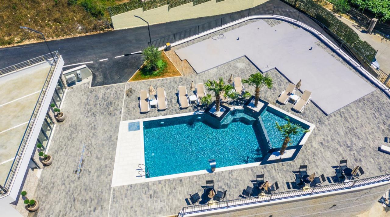 Eagles Apartments & Suites Ulcinj Kültér fotó