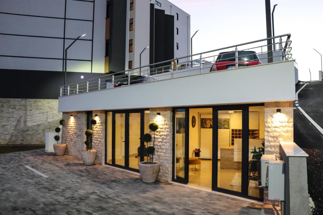 Eagles Apartments & Suites Ulcinj Kültér fotó