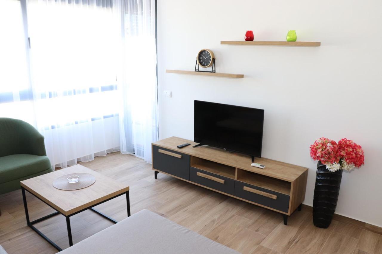 Eagles Apartments & Suites Ulcinj Kültér fotó