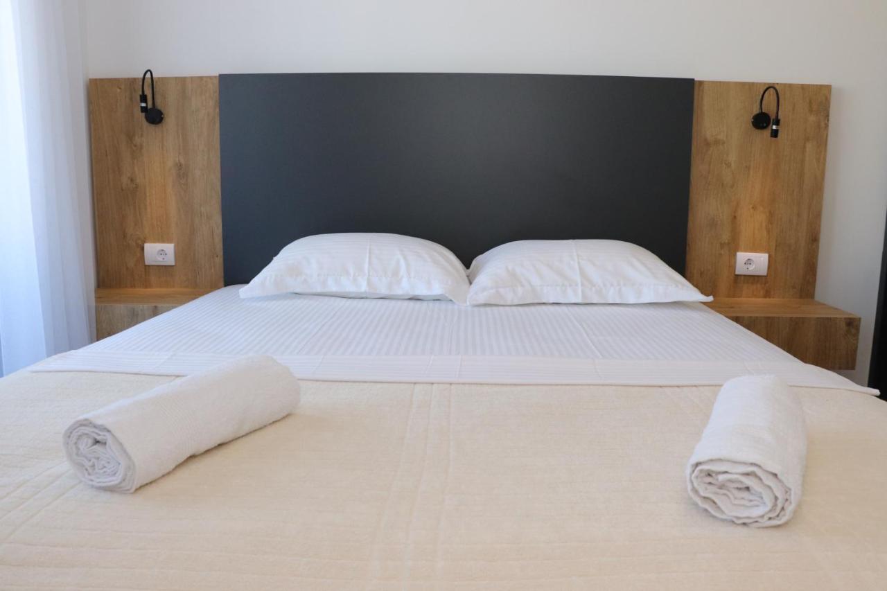 Eagles Apartments & Suites Ulcinj Kültér fotó