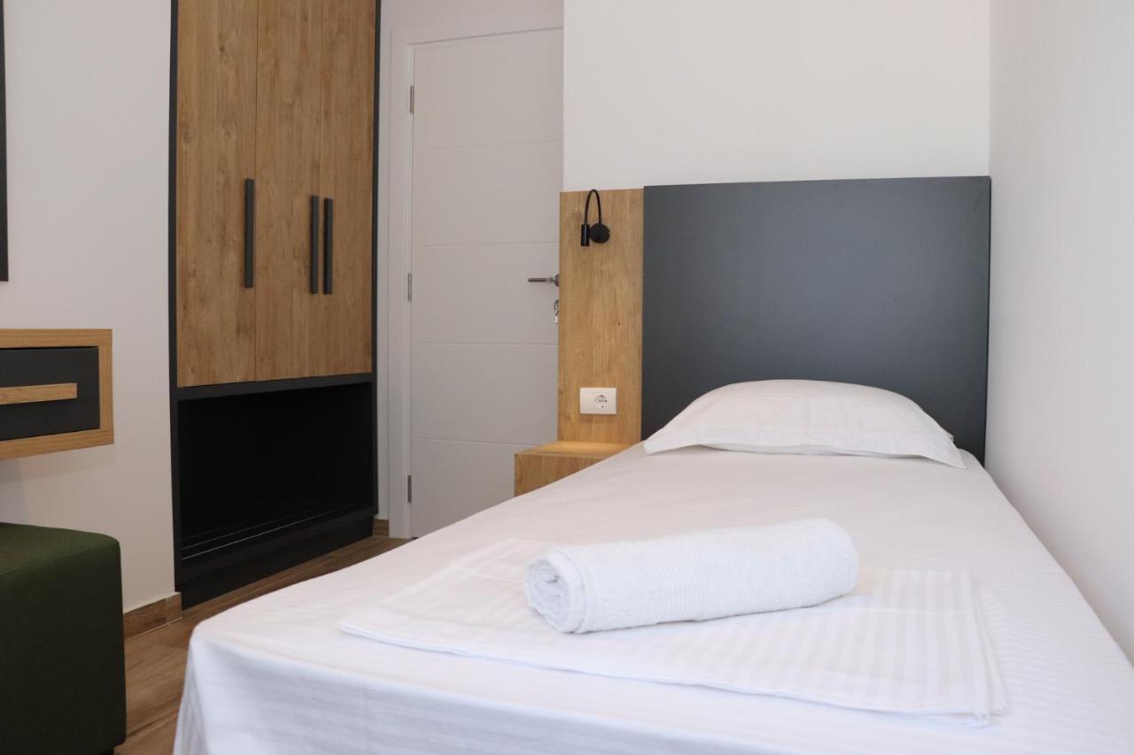 Eagles Apartments & Suites Ulcinj Kültér fotó