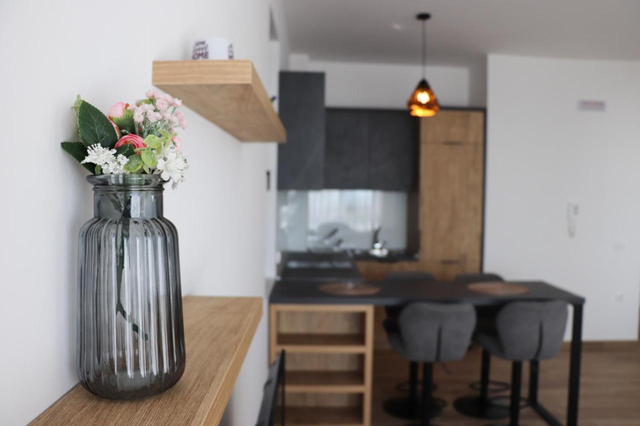 Eagles Apartments & Suites Ulcinj Kültér fotó