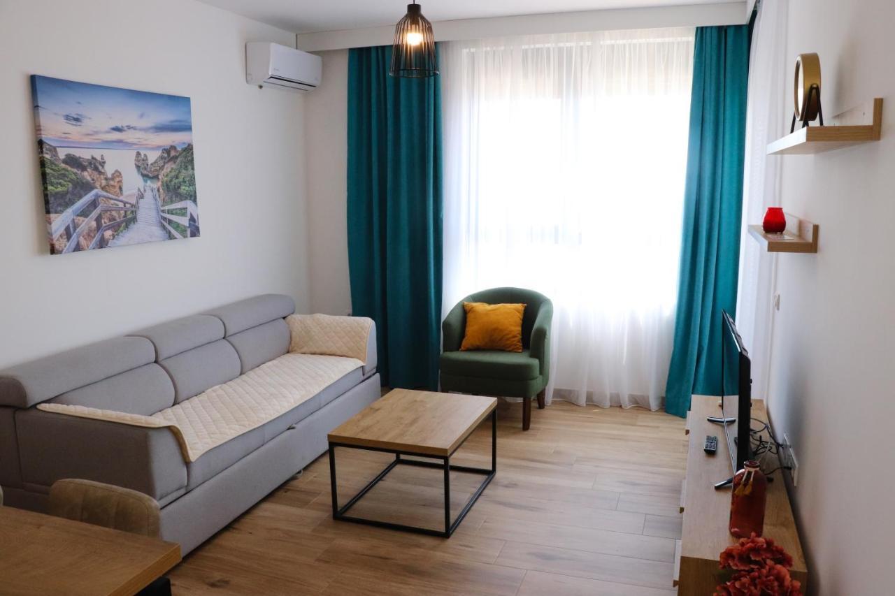 Eagles Apartments & Suites Ulcinj Kültér fotó